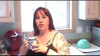 ���ියවර පුතා එය ලබා ගැනීමට නොහැකි නිසා අම්මා පිස්සු හැදිලද ඔහුට ට්රේලර්